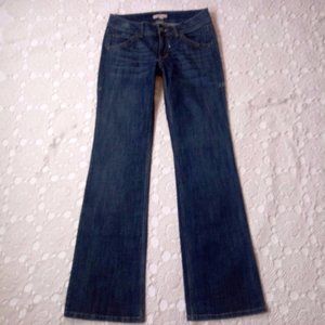 New Cabi Women 8 567L Boot Cut Dark Wash Jeans Flap Pocket Distressed 35 Long